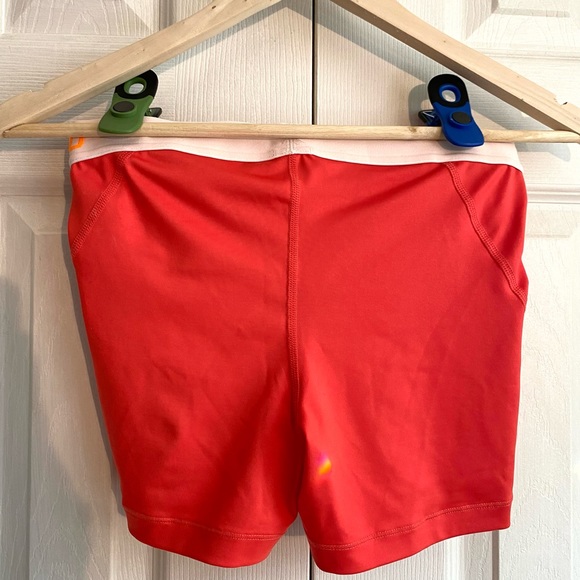 Nike Pro dri fit shorts - Picture 2 of 4